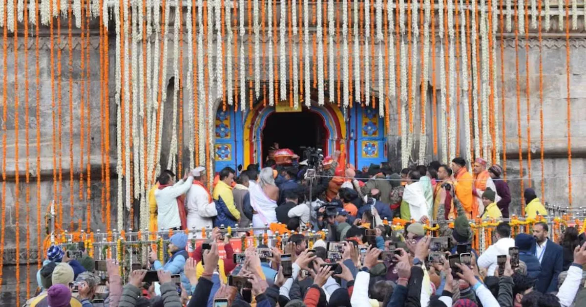 “अक्षय तृतीया के अवसर पर चारधाम यात्रा का आरम्भ: केदारनाथ धाम के कपाट भक्तों के लिए खुले”