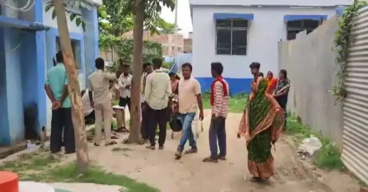 “प्रेम-प्रसंग में किशोर की हिंसक मौत: प्रेमिका और मां को हिरासत में लिया”