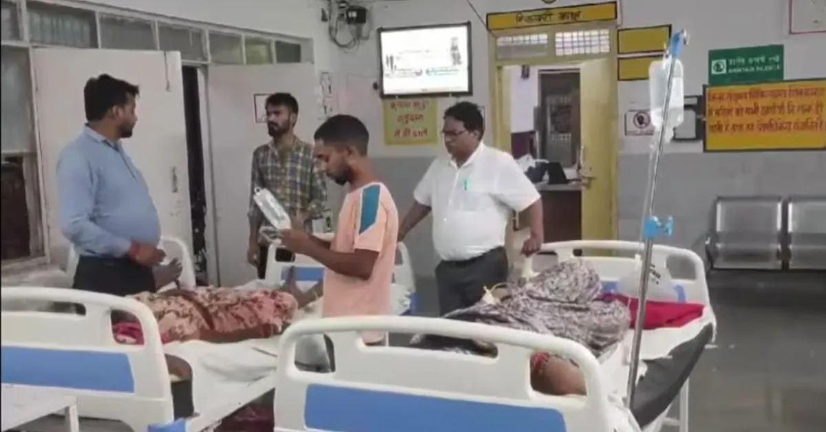 आगरा-लखनऊ एक्सप्रेस वे पर बस पलटी, 30 से ज्यादा श्रद्धालु घायल