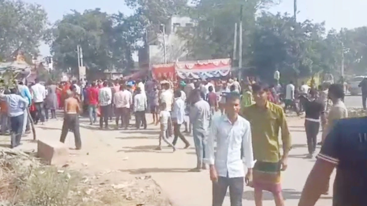 गुरुग्राम में खौफनाक घटना: देवी के मंदिर के सामने खून से लथपथ शव, बलि या आत्महत्या? पुलिस जांच में जुटी